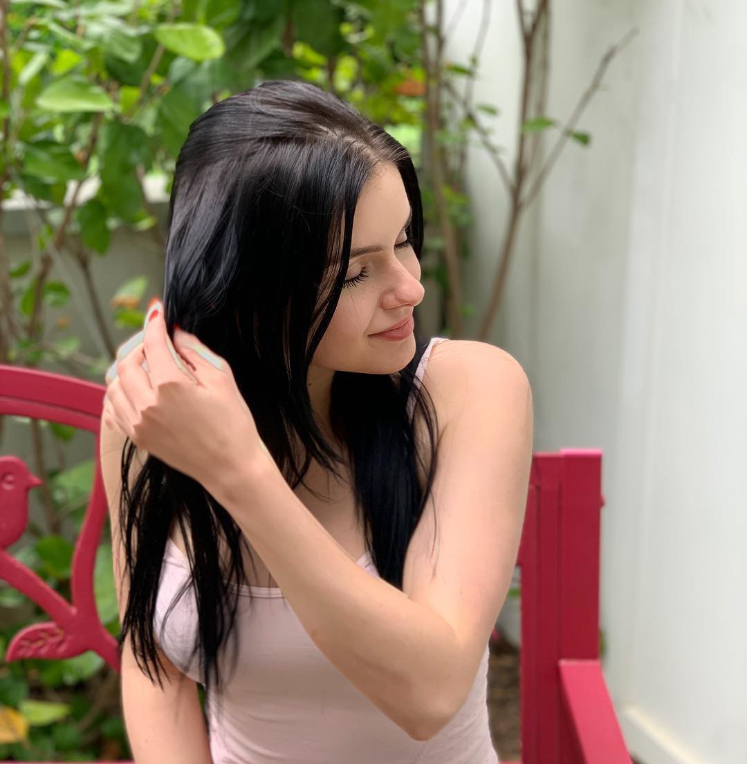 Ariel Winter Instagram Photos, Ariel Winter, Modern Family: Ariel Winter,  Hot Instagram Models,  Irina Shayk  