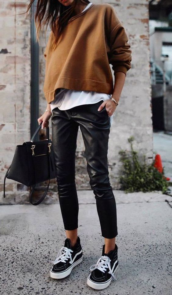 Leather Pant Outfits For Women, Casual wear: Casual Outfits,  Leather Pant Outfits  