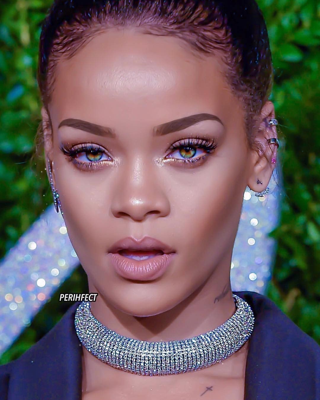 Latest fashion tips for bad gal riri, facial makeup: facial makeup,  Rihanna Best Looks  