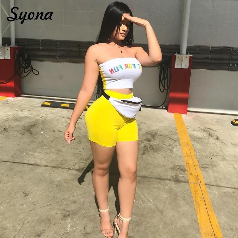 Thick Girl Summer Lookbook Outfit Ideas: summer outfits,  Crop top,  Tube top,  slim thick  