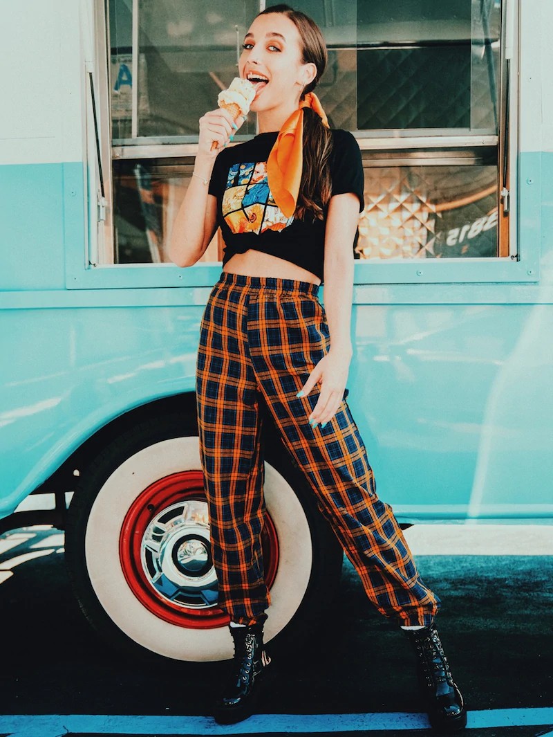 Superb style for fashion model, The Dolan Twins: Kylie Jenner,  Kendall Jenner,  Brandy Melville,  Emma Chamberlain,  Fashion accessory,  Plaid Pants  