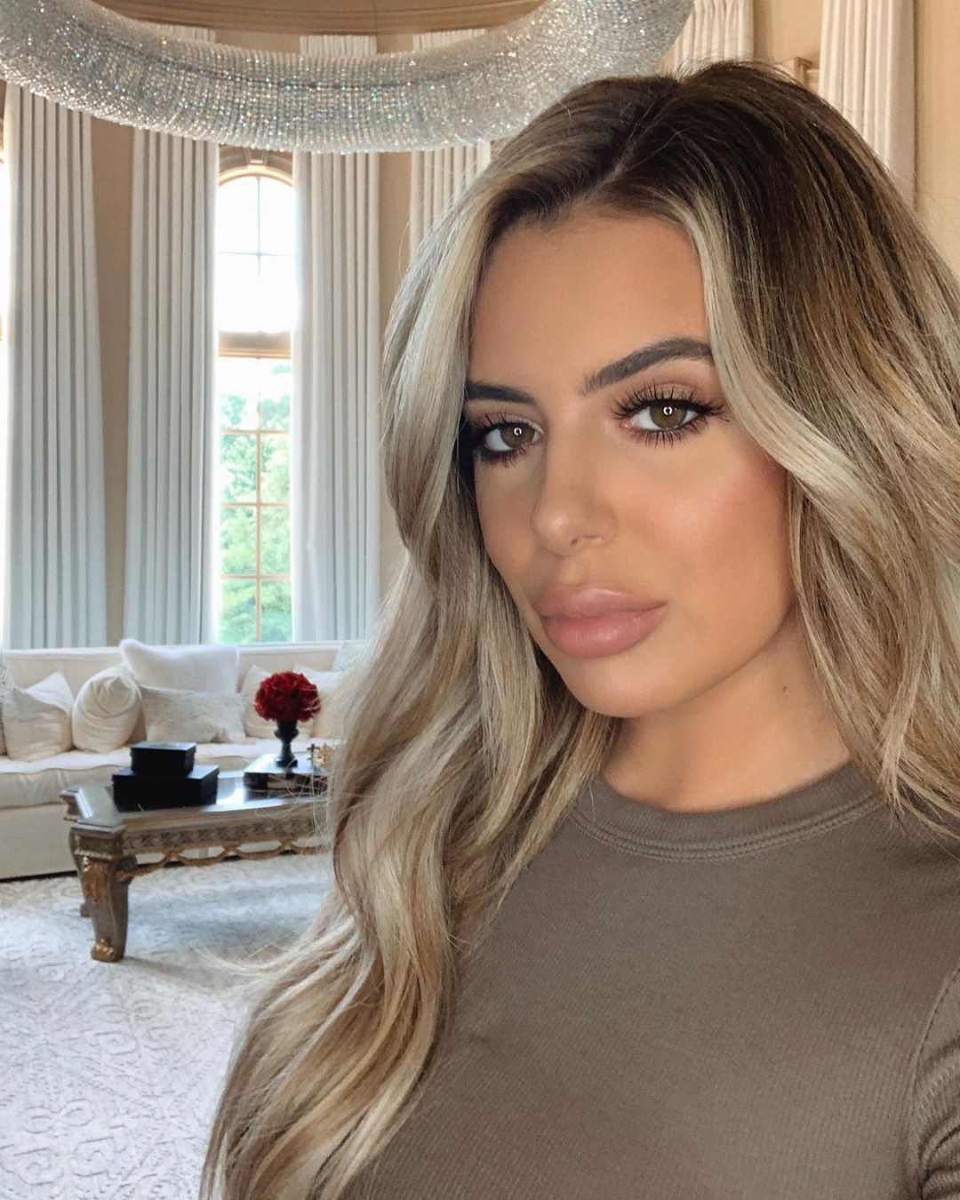 Brielle Biermann Instagram Pictures, wet n wild, Shahs of Sunset: Eye liner,  Hot Instagram Models,  Kim Zolciak-Biermann,  Ariana Biermann,  NeNe Leakes  