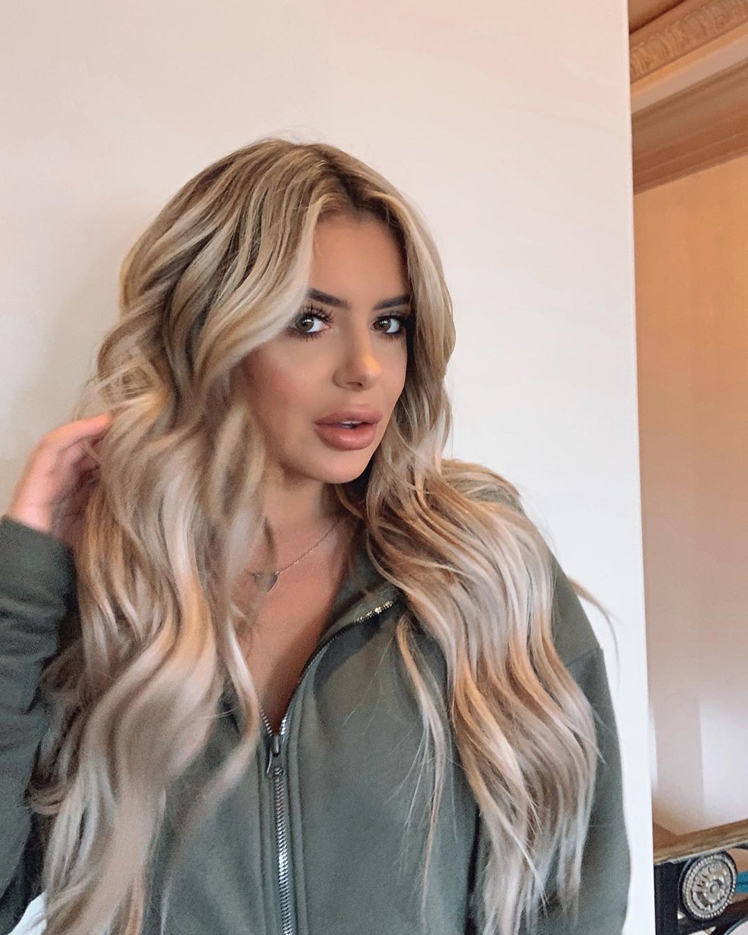 Brielle Biermann Instagram Pictures, Brielle Biermann, Kim Zolciak-Biermann: Hot Instagram Models,  Kim Zolciak-Biermann,  Brielle Biermann,  Ariana Biermann,  Chase Chrisley  