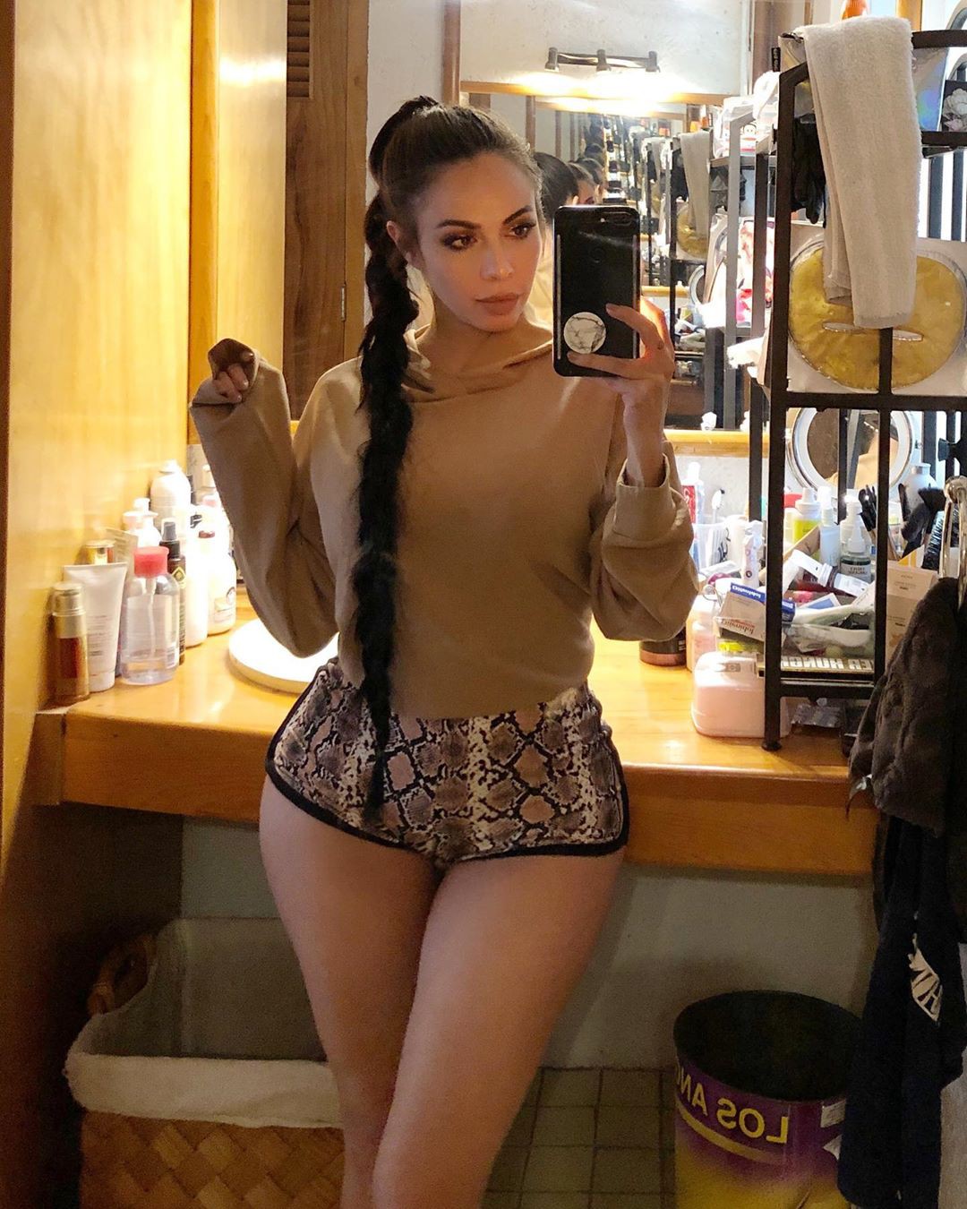 Fantastic jimena sanchez piernas, Jimena Sanchez: Kim Kardashian,  Television presenter,  Amber Rose,  Hot Instagram Models  