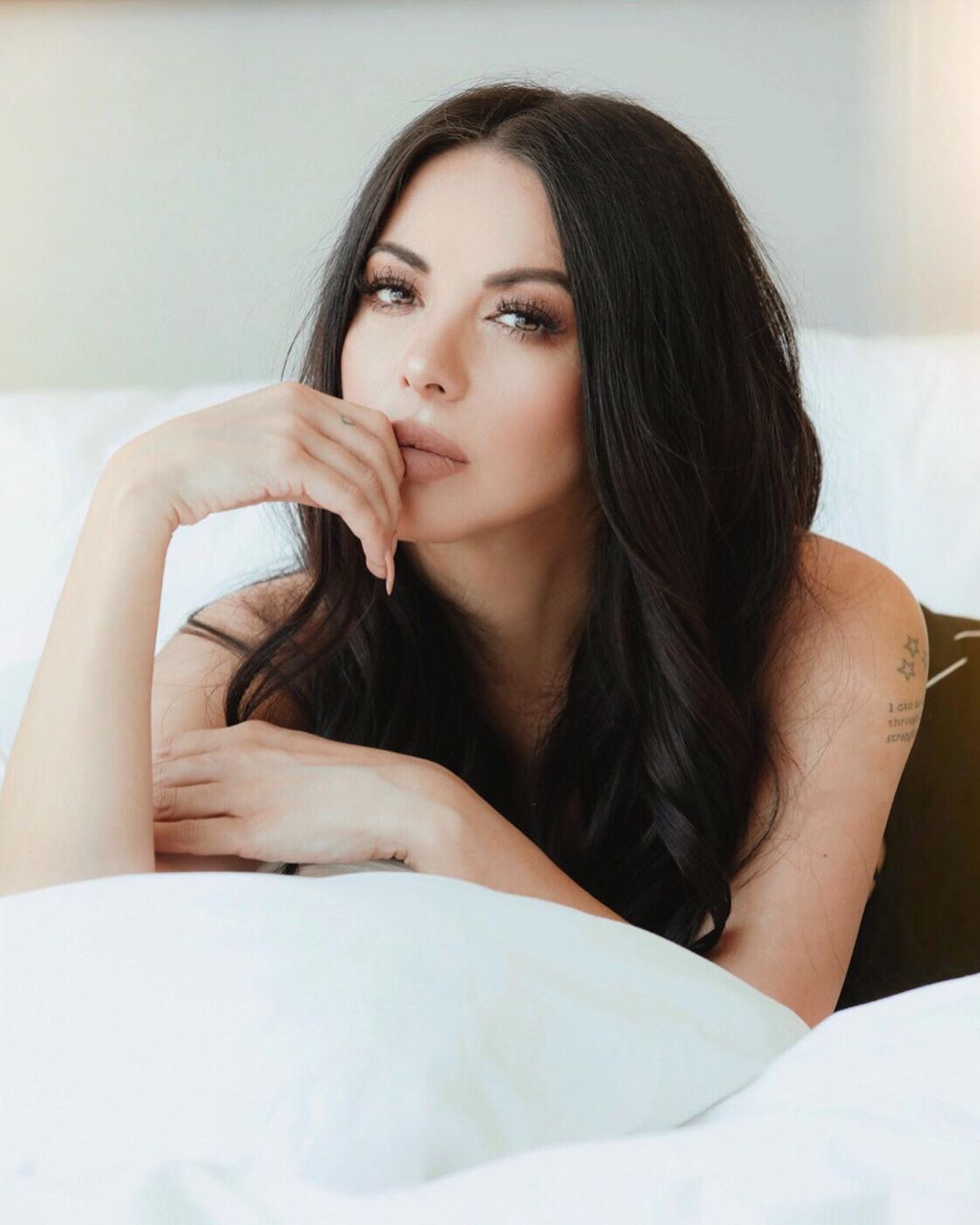 How to carry jimena sanchez, Jimena Sanchez: Television presenter,  Hot Instagram Models  