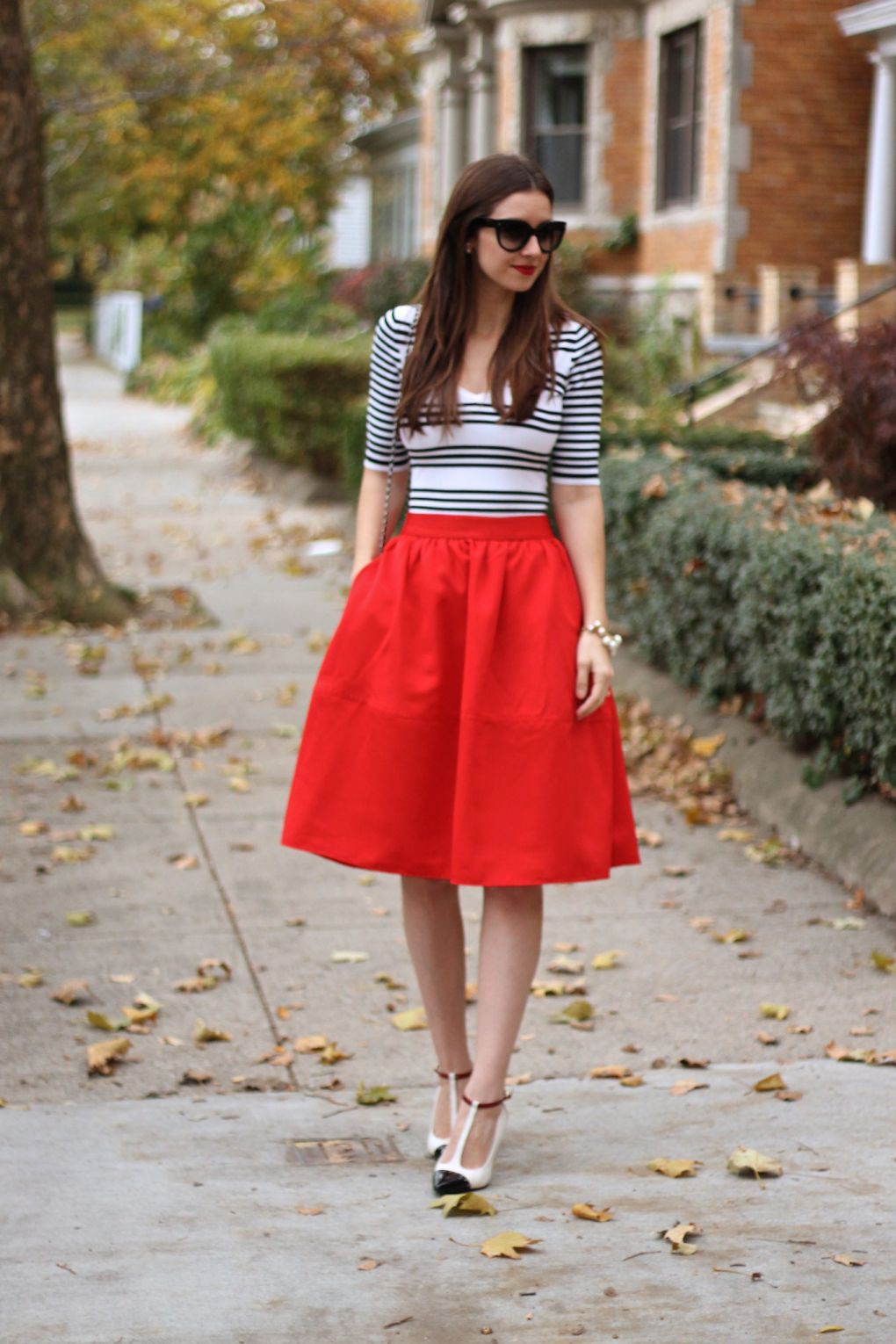 Full skirt striped top, High-heeled shoe | Red Skirt Outfit | High ...