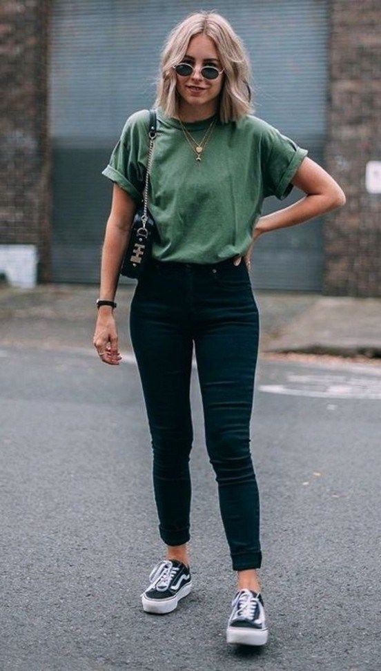 Smart style for cute spring outfits, Casual wear: Slim-Fit Pants,  Casual Outfits,  Skinny Women Outfits  