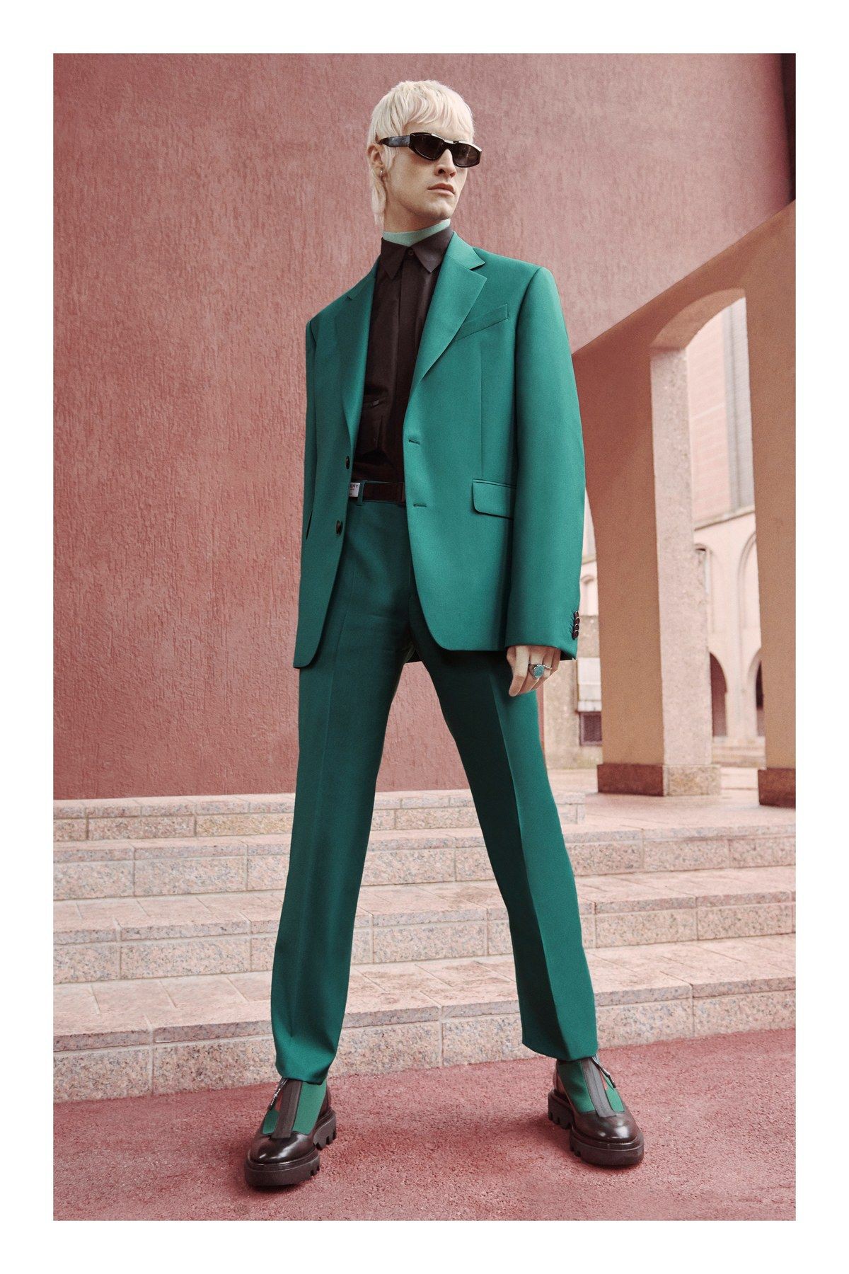 Outfits With Green Pants, Clare Waight Keller, Fashion show: Fashion show,  Luxury goods,  Fashion accessory,  Green Pant Outfits  