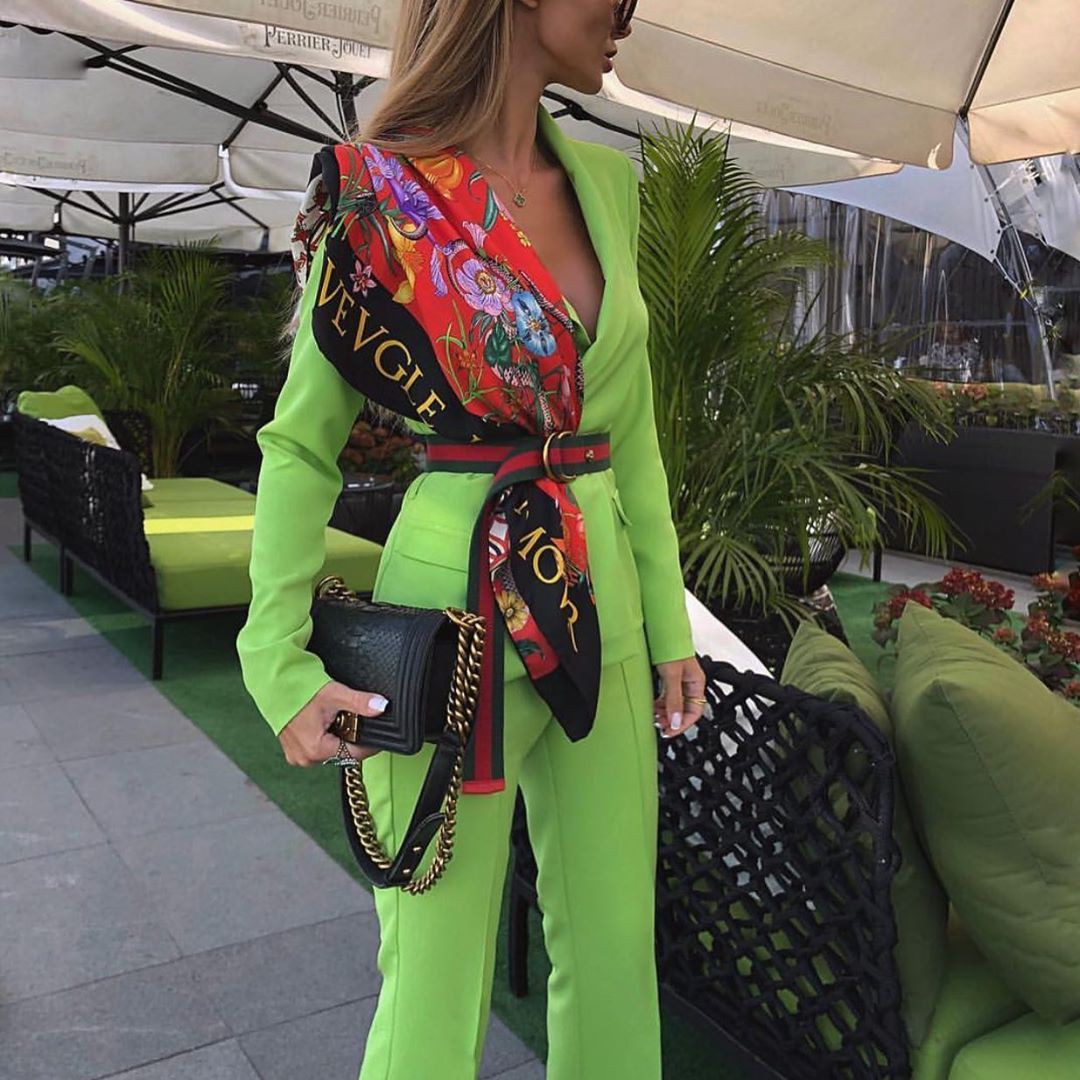 PaÃ±uelos de moda 2019 en la cabeza: Green Pant Outfits  