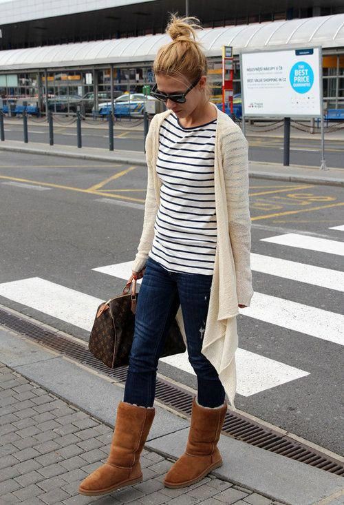 Brown ugg boots outfit: Ugg boots,  Sheepskin boots,  Uggs Outfits  