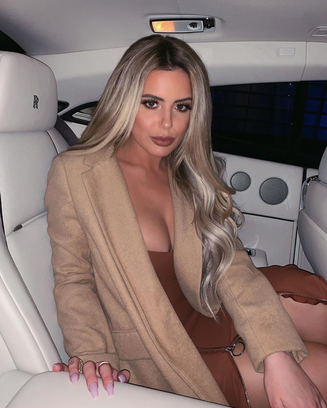 Brielle Biermann Instagram Pictures: Lip liner,  Hot Instagram Models  