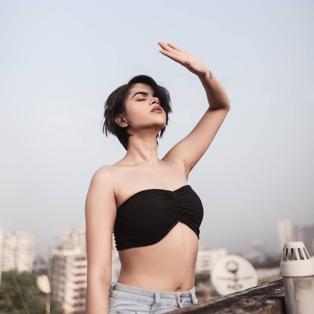 Rhea Insha Instagram, Jyothi Rana, Tarte Cosmetics: Hot Instagram Models  