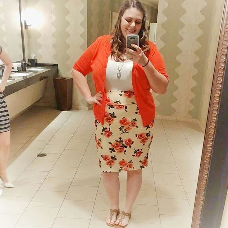 Get this trending lularoe cassie, Pencil skirt: Plus size outfit,  Clothing Ideas,  Pencil skirt  