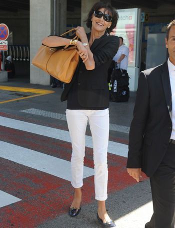 Ines de la fressange aeroport: Alexa Chung,  Flat Shoes Outfits,  Parisian Chic  