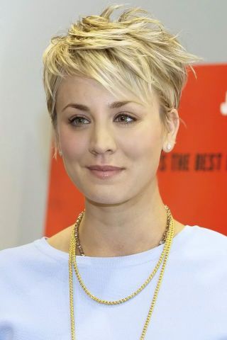 These are totally insane celebs short hair 2018, Human hair color: Bob cut,  Short hair,  Pixie cut,  Short Hairstyle  