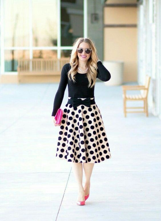 Outfits With Red Shoes, A-Line Midi Skirt, Polka dot: Polka dot,  Ann Taylor,  Red Shoes Outfits  