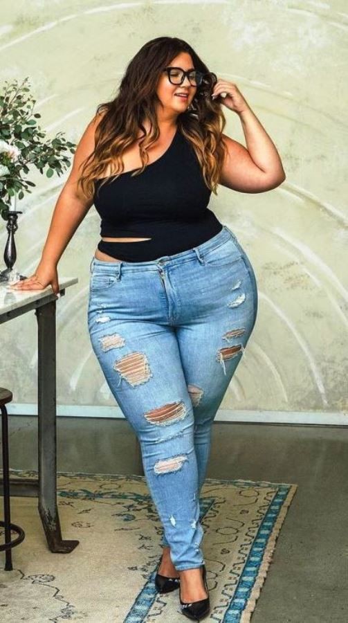 Imminent style ideas for crystal coons, Fashion To Figure: Plus size outfit,  Plus-Size Model,  Ashley Alexiss  