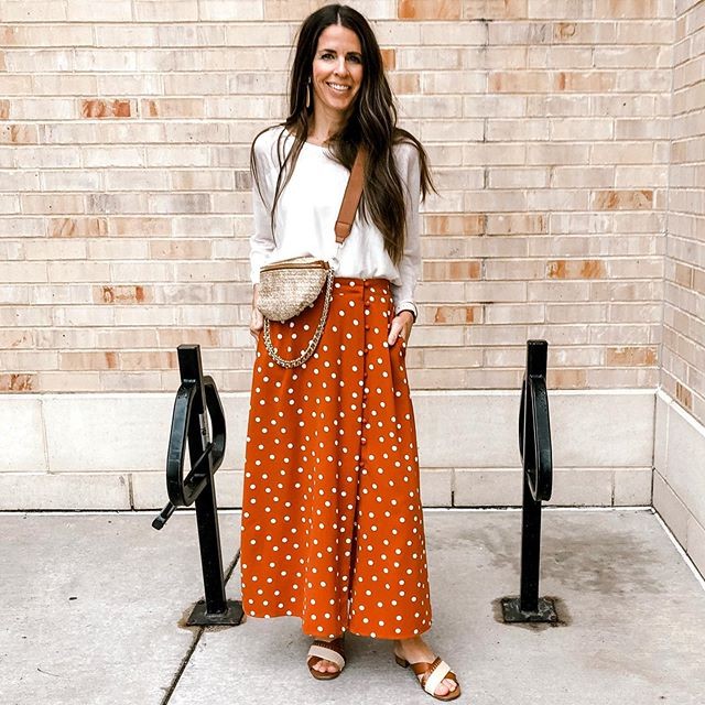 Tops To Wear With Maxi Skirts, Polka dot: Skirt Outfits,  Polka dot  