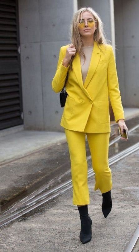 Women Blazer Outfits, Street fashion: Blazer Outfit,  Street Style  