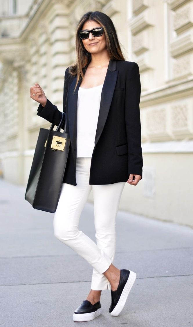 womens business casual with sneakers