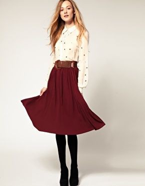 Trending and amazing fashion model, Crop top: Crop top,  Skirt Outfits,  Suit jacket,  Casual Outfits  