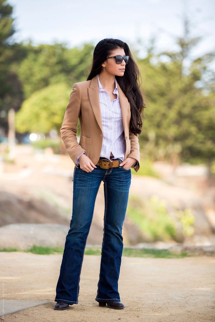 Boots to wear with bootcut jeans | Outfits With Bootcut Jeans | Ballet ...