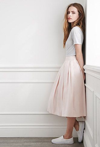 Casual pink midi skirt outfit: Crop top,  shirts,  Church Outfit,  Casual Outfits,  Midi Skirt,  FLARE SKIRT,  Swing skirt  