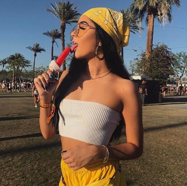 Exotic styles for maggie lindemann coachella, We Heart It: Coachella Outfits,  Emma Chamberlain,  instafashion,  Maggie Lindemann  