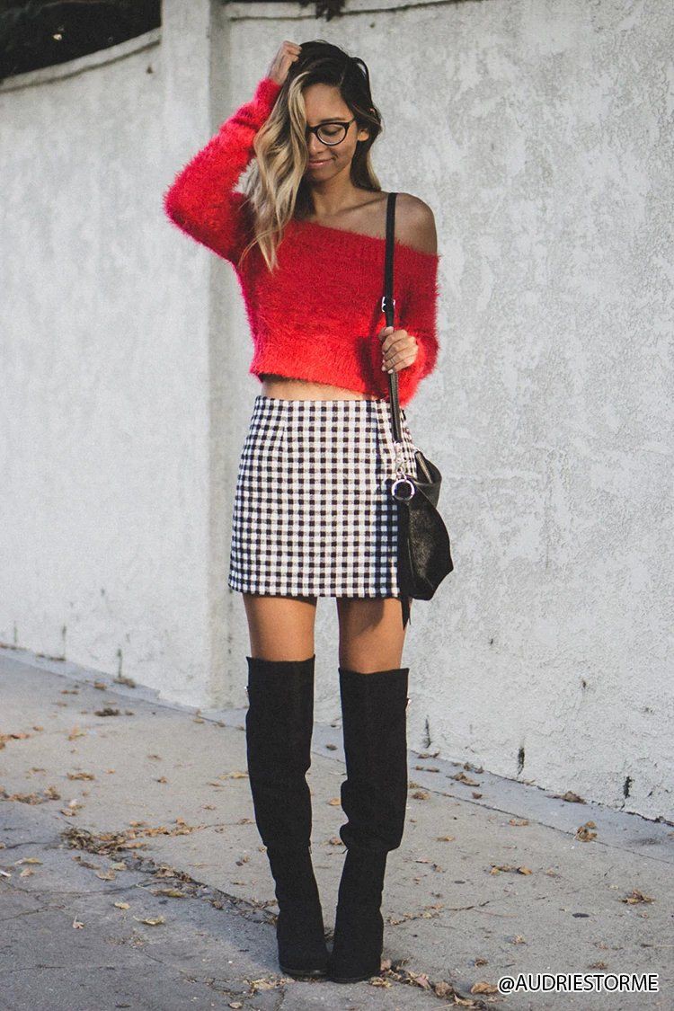 Gingham mini skirt outfit, Sam Edelman: Crop top,  Skirt Outfits,  Sam Edelman,  Mini Skirt  