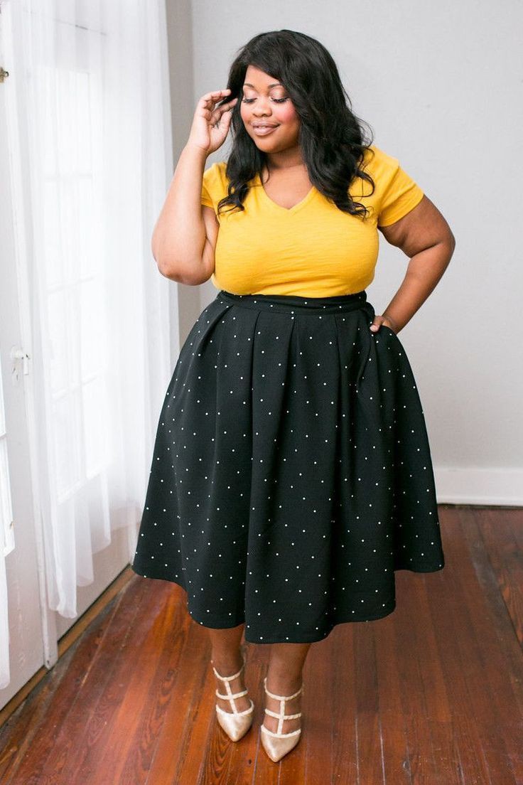 Plus size women skirt, Plus-size model: Plus size outfit,  Plus-Size Model,  Clothing Ideas,  Work Outfit  