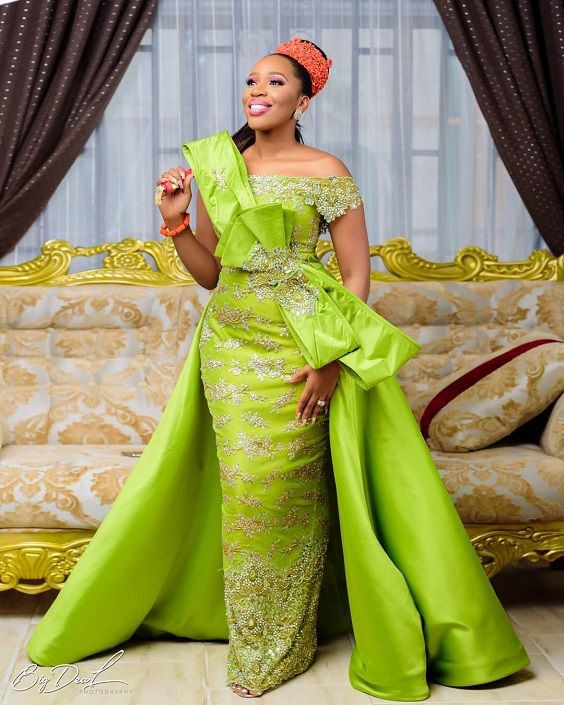 Aso ebi, Wedding dress | Ankara Styles For Wedding | African Dress ...