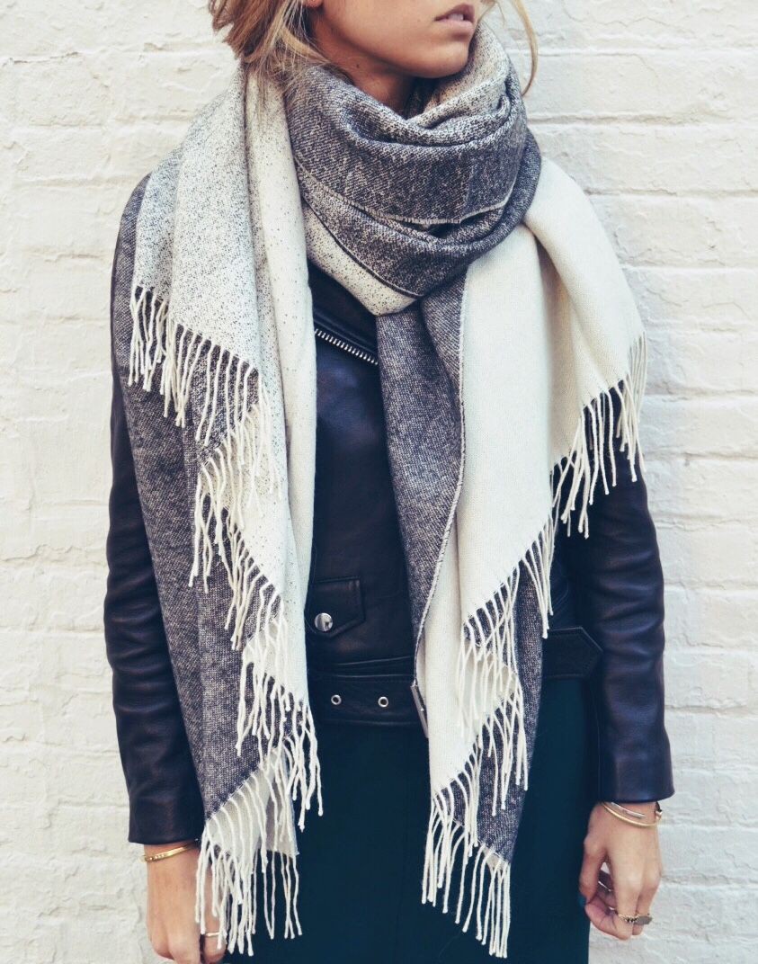 Get my style xxl schal binden, Fashion accessory: winter outfits,  Fashion accessory,  Scarves Outfits,  Chrome Hearts  