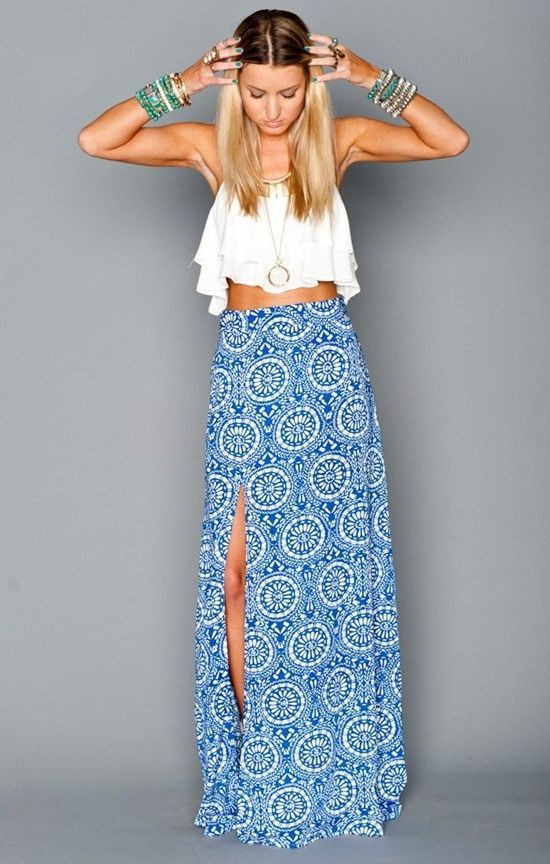 Blue white maxi skirt, Crop top: Crop top,  Long Skirt,  Skirt Outfits,  Casual Outfits  