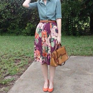 Girly collection of fashion model, Modest fashion: Fashion photography,  fashion blogger,  Floral Skirt,  Fashion week,  Midi Skirt Outfit  