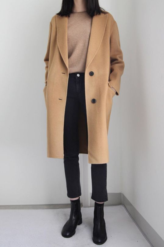 Nice and perfect ideas for camel coat, Trench coat | Outfits With Suede ...