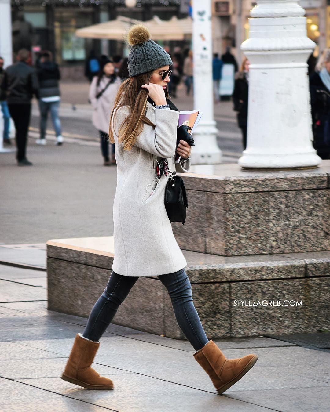 Outfits With Uggs, Ugg boots, Slim-fit pants: Crop top,  Slim-Fit Pants,  Ugg boots,  Snow boot,  Uggs Outfits  