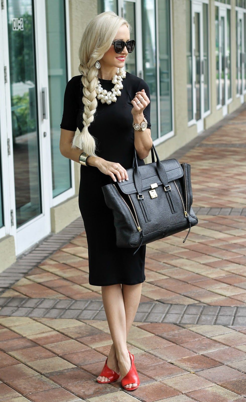 What Shoes To Wear With A Black Dress, Little black dress: Black Dress Outfits,  black dress  
