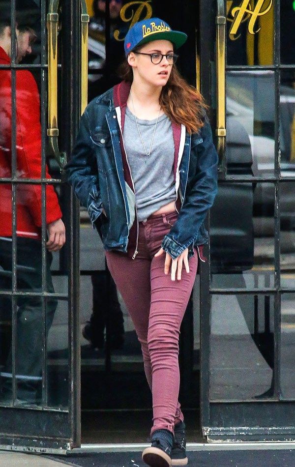 Explore stunning and amazing kristen stewart fat, The Twilight Saga: Kristen Stewart,  Tomboy Outfit  