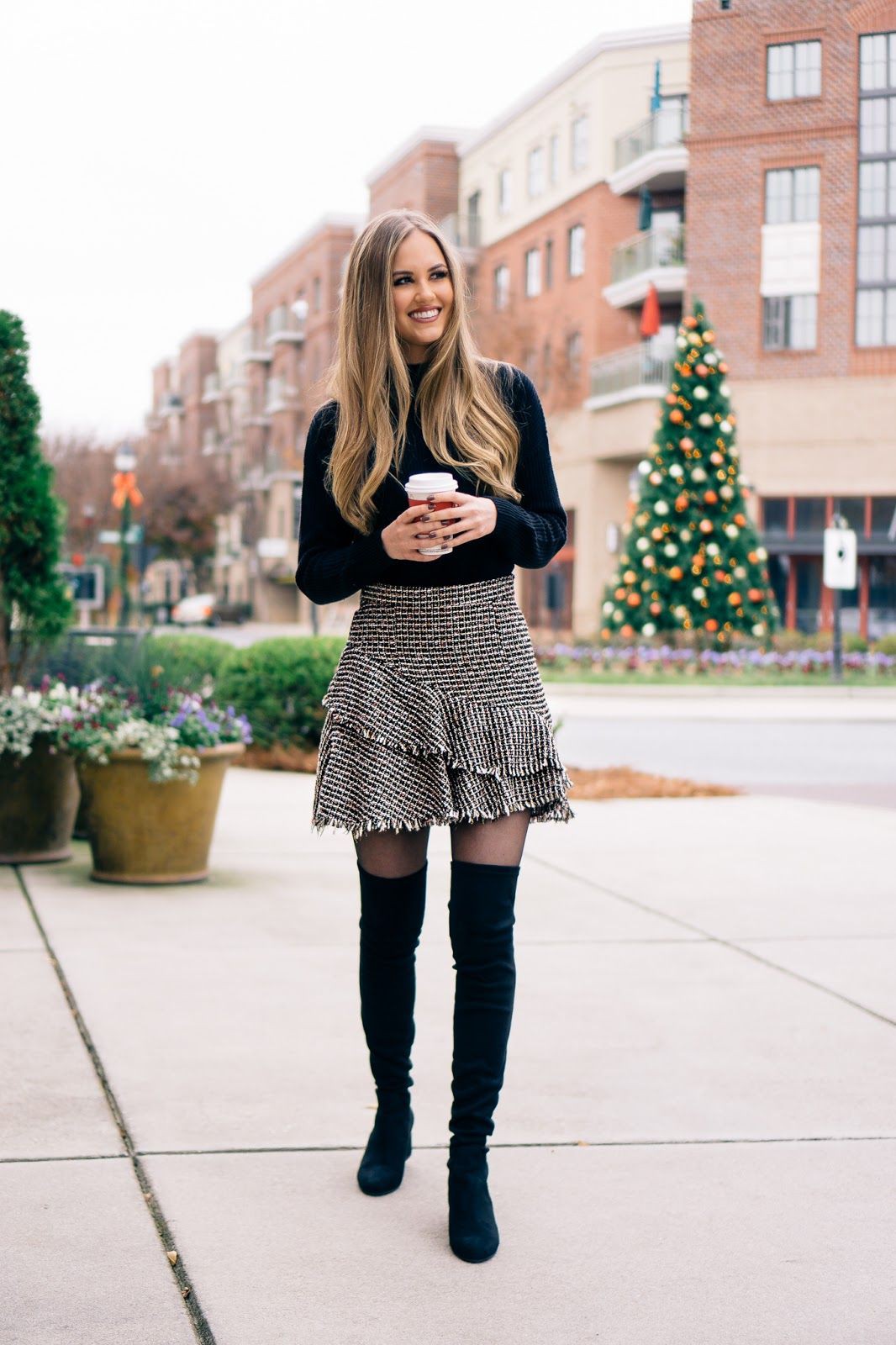 Tweed skirt outfit ideas, Over-the-knee boot | Outfits With Tweed Wrap ...