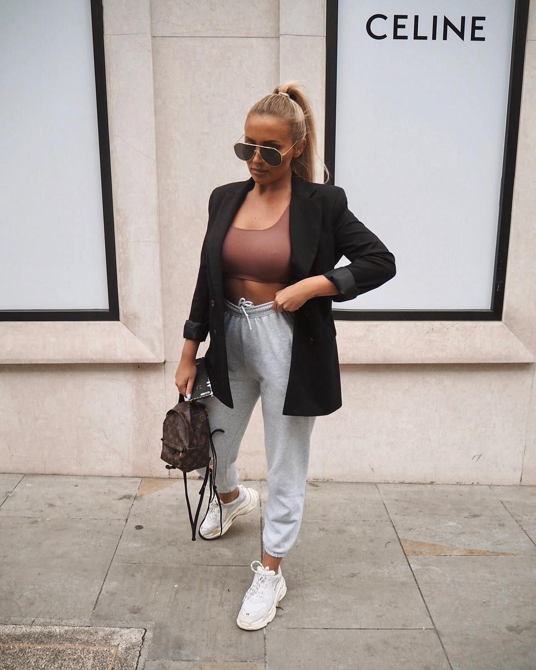 Jogger Outfit Ideas For Girls, Street