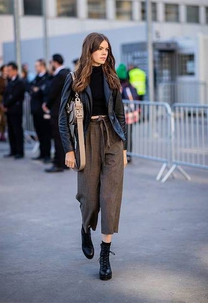 Winter fashion tips for fashion model: Culottes Outfit  
