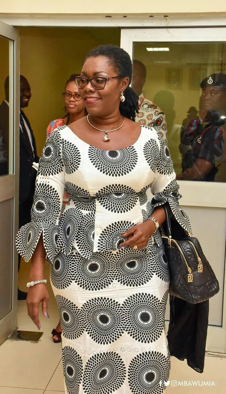Kaba And Slit Styles For Old Women Ghana Kaba Styles Kaba