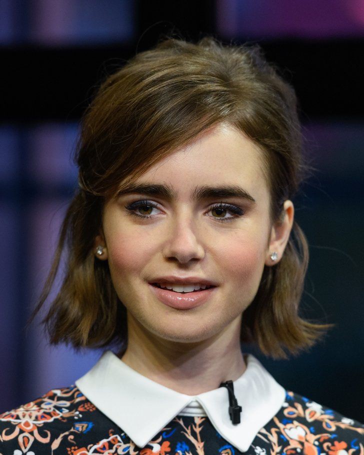Lily collins growing out bangs | Fat Face Short Hair | Bob cut, Hair  coloring, Lily Collins