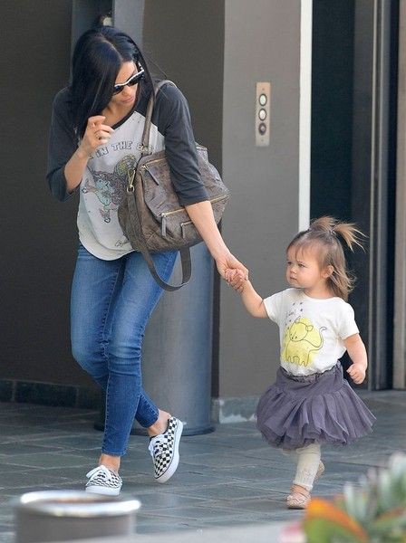 Jenna dewan tatum baby, Jenna Dewan: vans outfits,  Jenna Dewan  