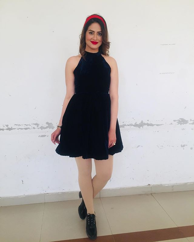 Marvelous ideas on little black dress, Sabby Suri: High-Heeled Shoe,  Photo shoot,  Sabby Suri Instagram,  Sabby Suri,  black dress  