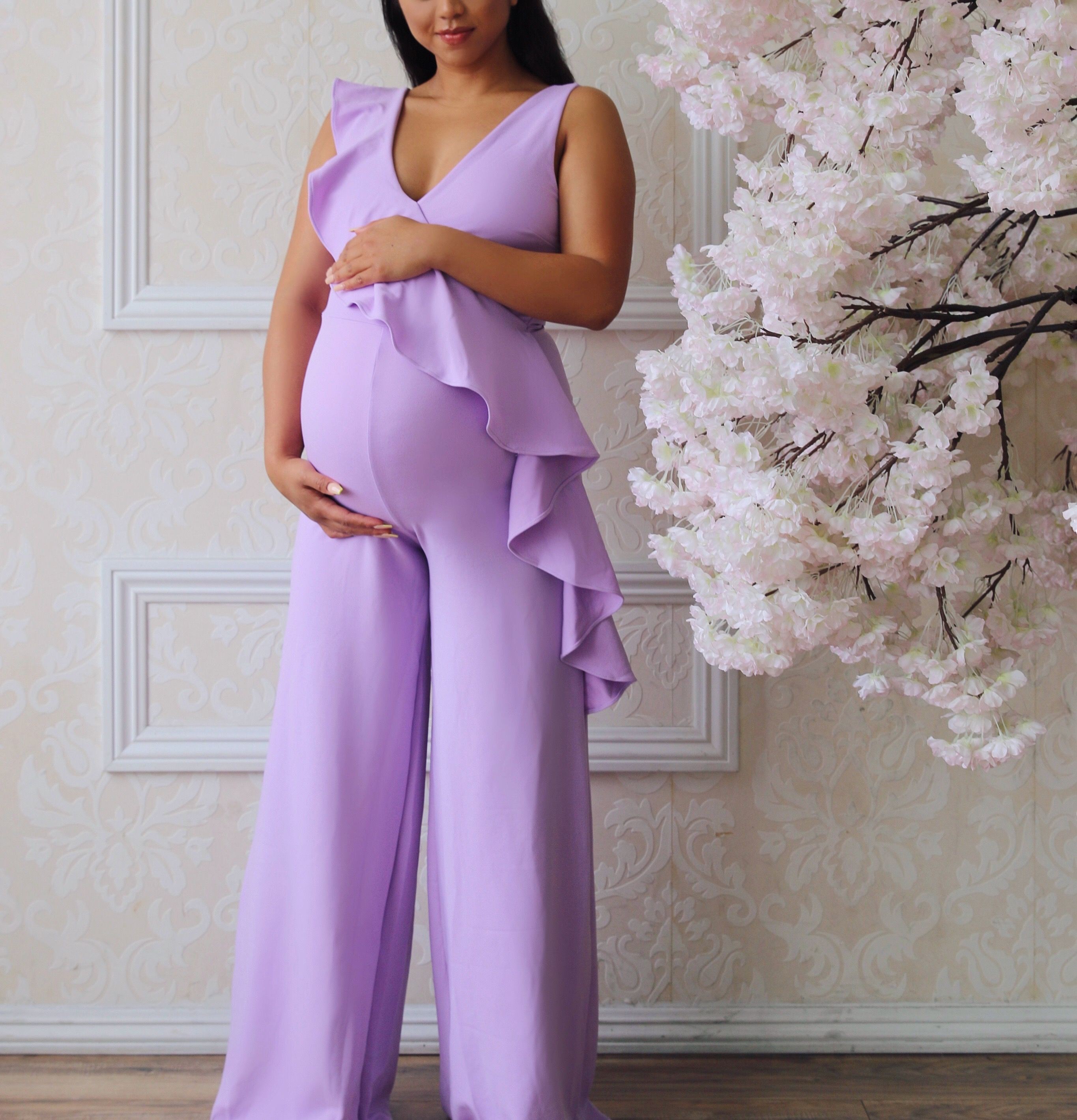 Outfit Ideas For Pregnant Ladies Maternity Outfits Gender Reveal 
