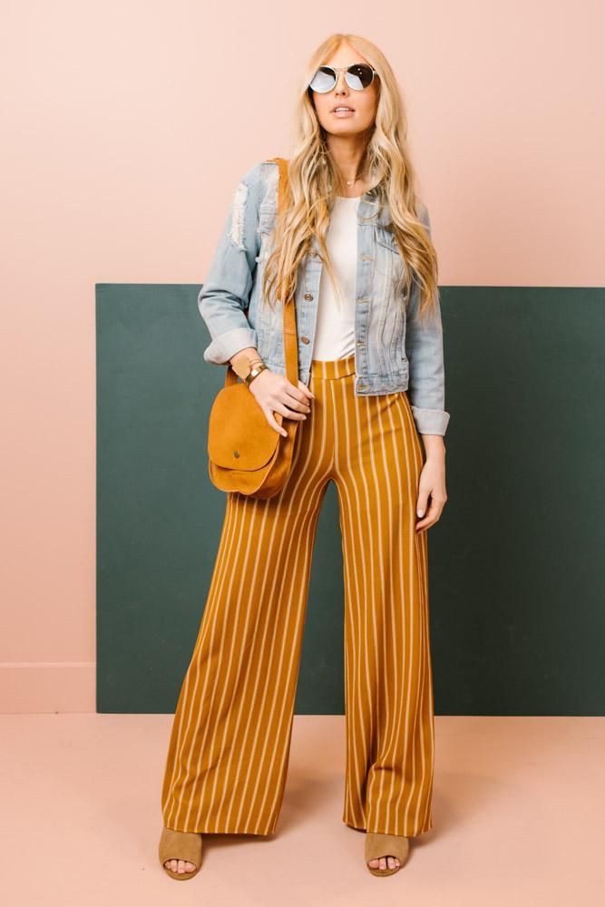  Mix  and match  celana  garis Flowy Pants Outfit Casual 