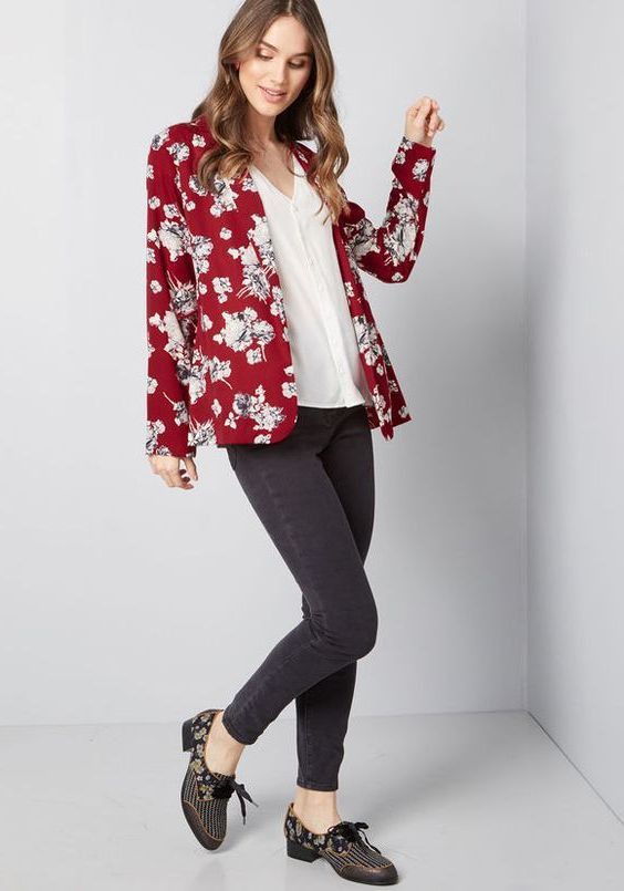 Casual Blazer Outfits Female: Blazer Outfit  