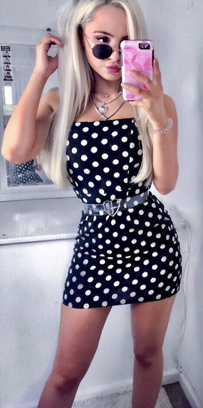 Fashion of today! polka dot, Pin-up girl: Casual Outfits,  Pin-Up Girl,  Polka dot,  MINI Cooper  