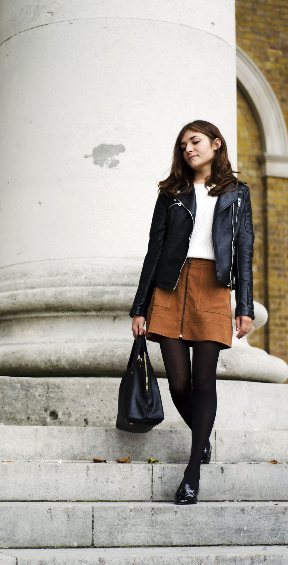 Suede skirt black tights, Leather skirt: Pencil skirt,  Skirt Outfits  